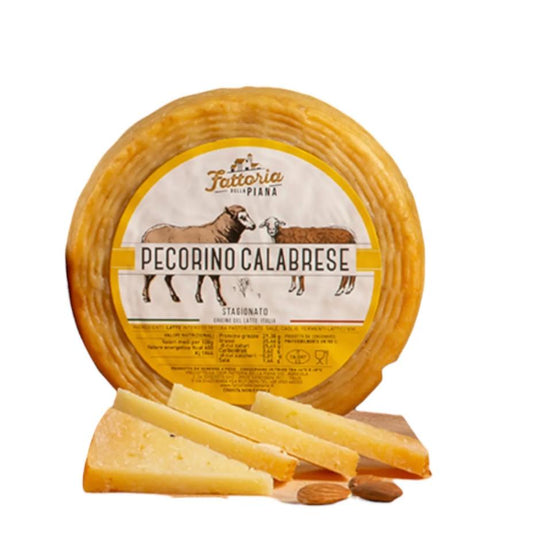 Calabrian seasoned pecorino 700 gr - Fattoria della Piana