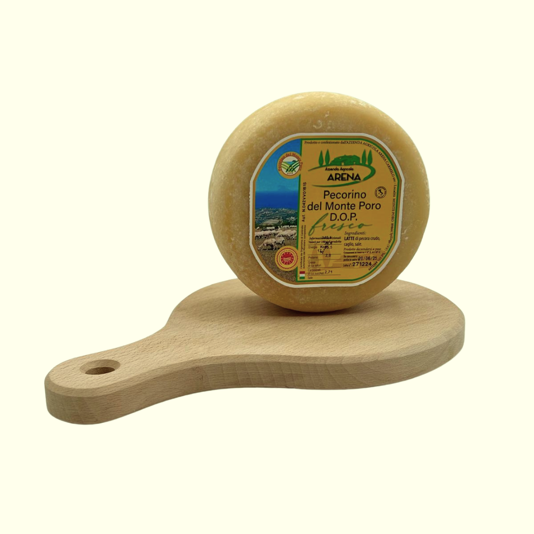 Cheese - Pecorino del Monte Poro D.O.PFresh 600 gr